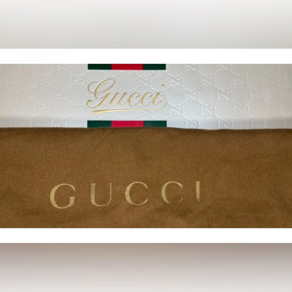 GUCCI ❤️❤️ SHERRY/WEB LINE CROSSBODY RARE - Picture 14 of 15